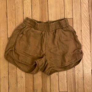 Beaton linen xs running shorts